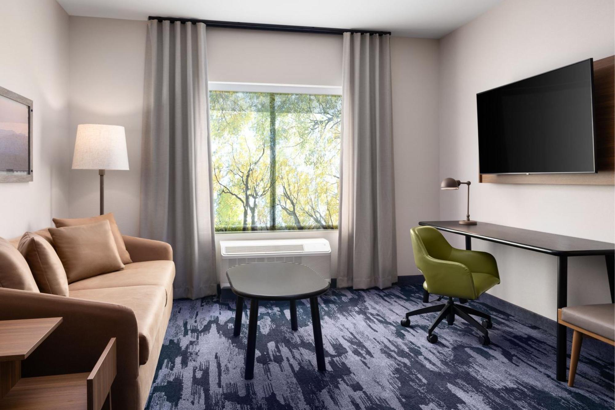 Fairfield By Marriott Inn & Suites Уэйкросс Экстерьер фото