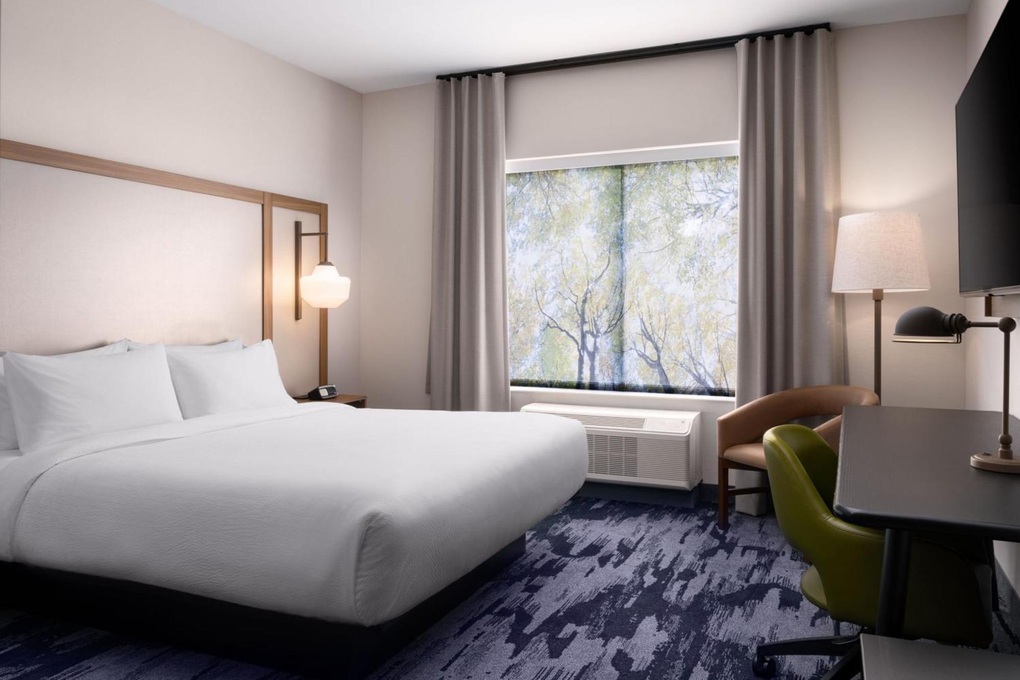 Fairfield By Marriott Inn & Suites Уэйкросс Экстерьер фото