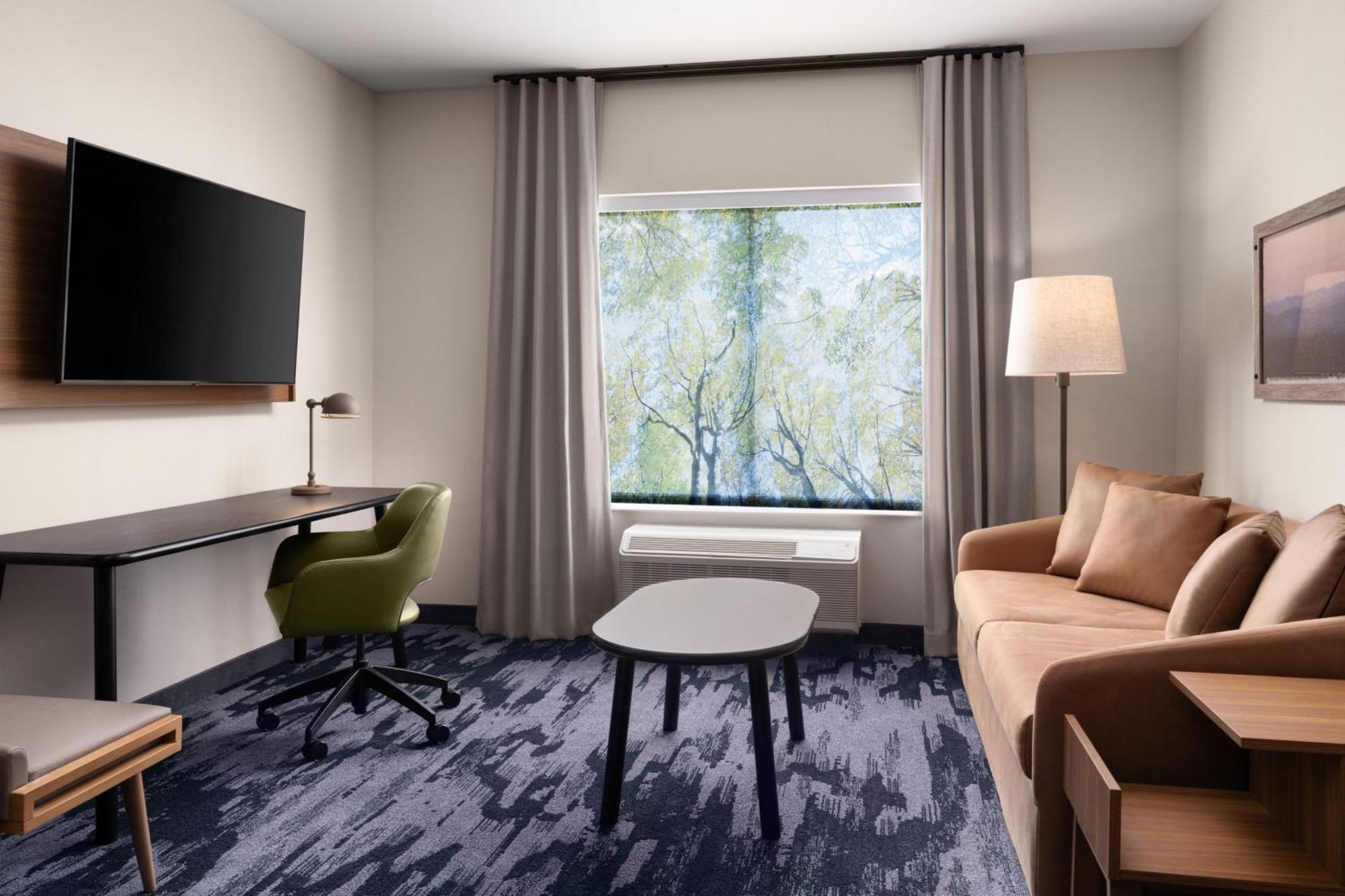 Fairfield By Marriott Inn & Suites Уэйкросс Экстерьер фото