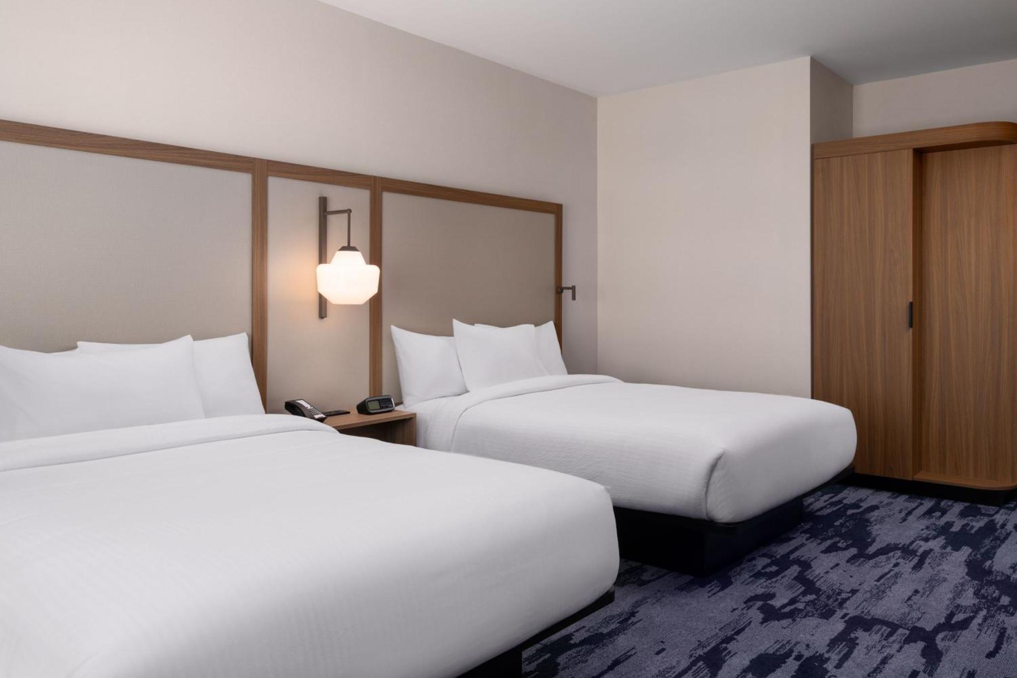 Fairfield By Marriott Inn & Suites Уэйкросс Экстерьер фото