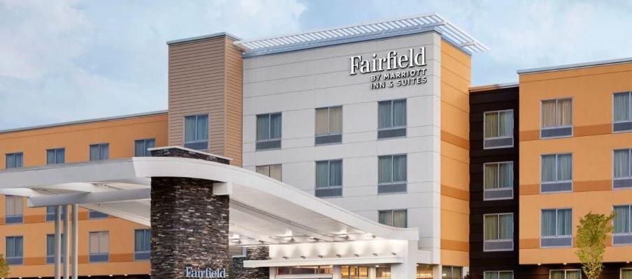 Fairfield By Marriott Inn & Suites Уэйкросс Экстерьер фото